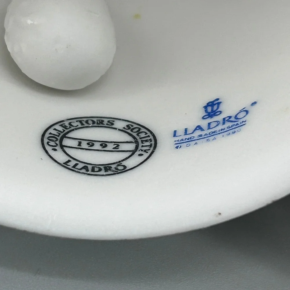 Lladro collectors society